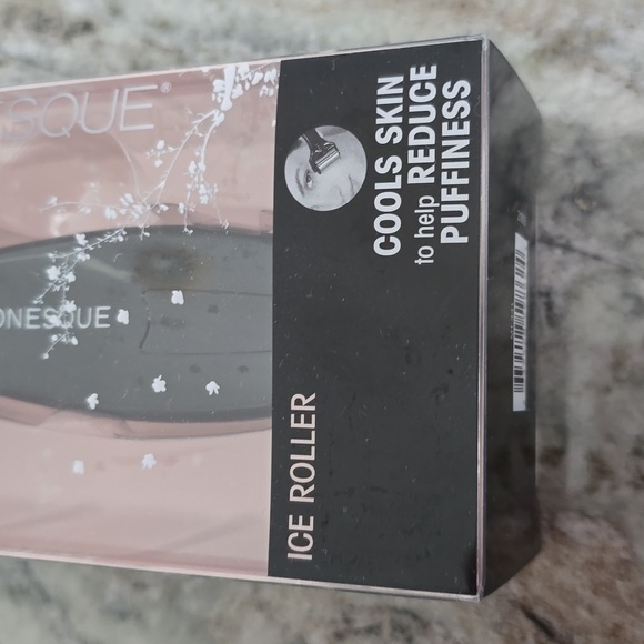 JAPONESQUE BEAUTY SUPPLIES - Picture 9 of 9